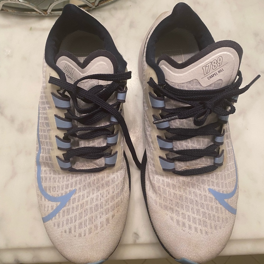 Nike Zoom Pegasus 37 Running Shoes
